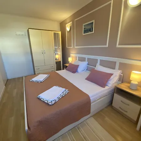 Mia Ana Apartament